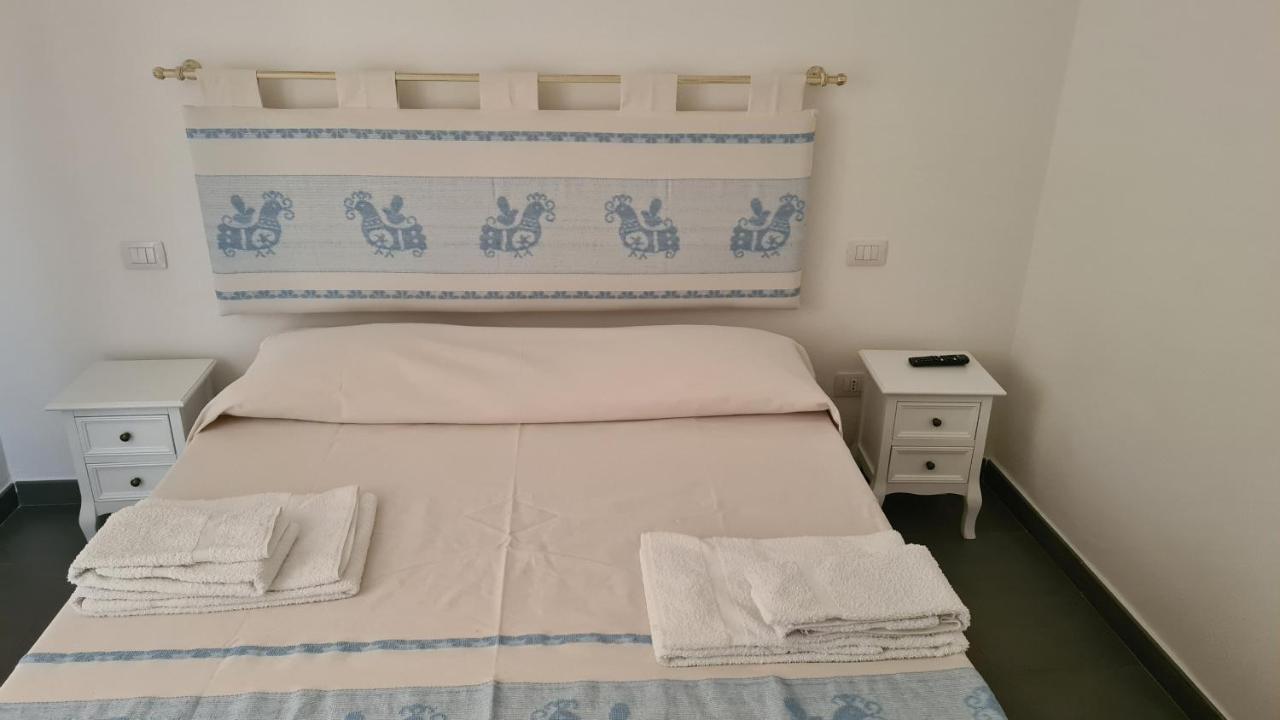 Red & Blue Rooms Olbia Luaran gambar